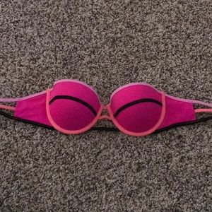 Victoria’s Secret bikini top